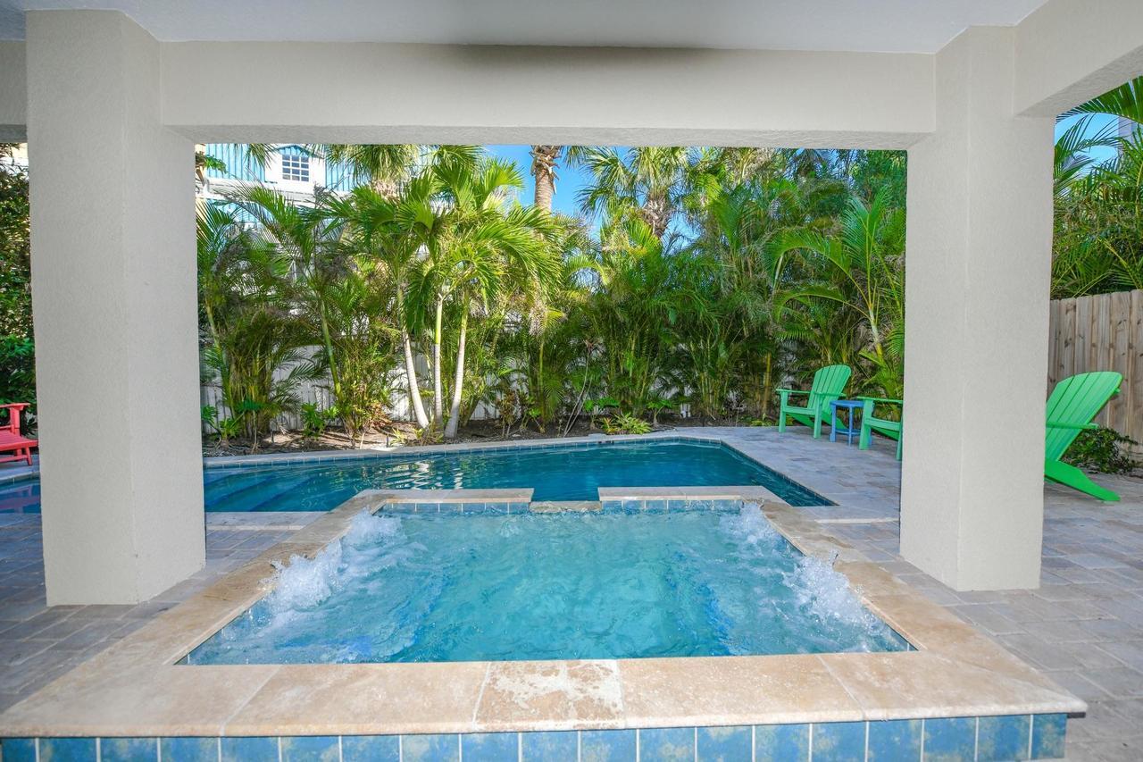 Villa Nautical Tides à Bradenton Beach Extérieur photo