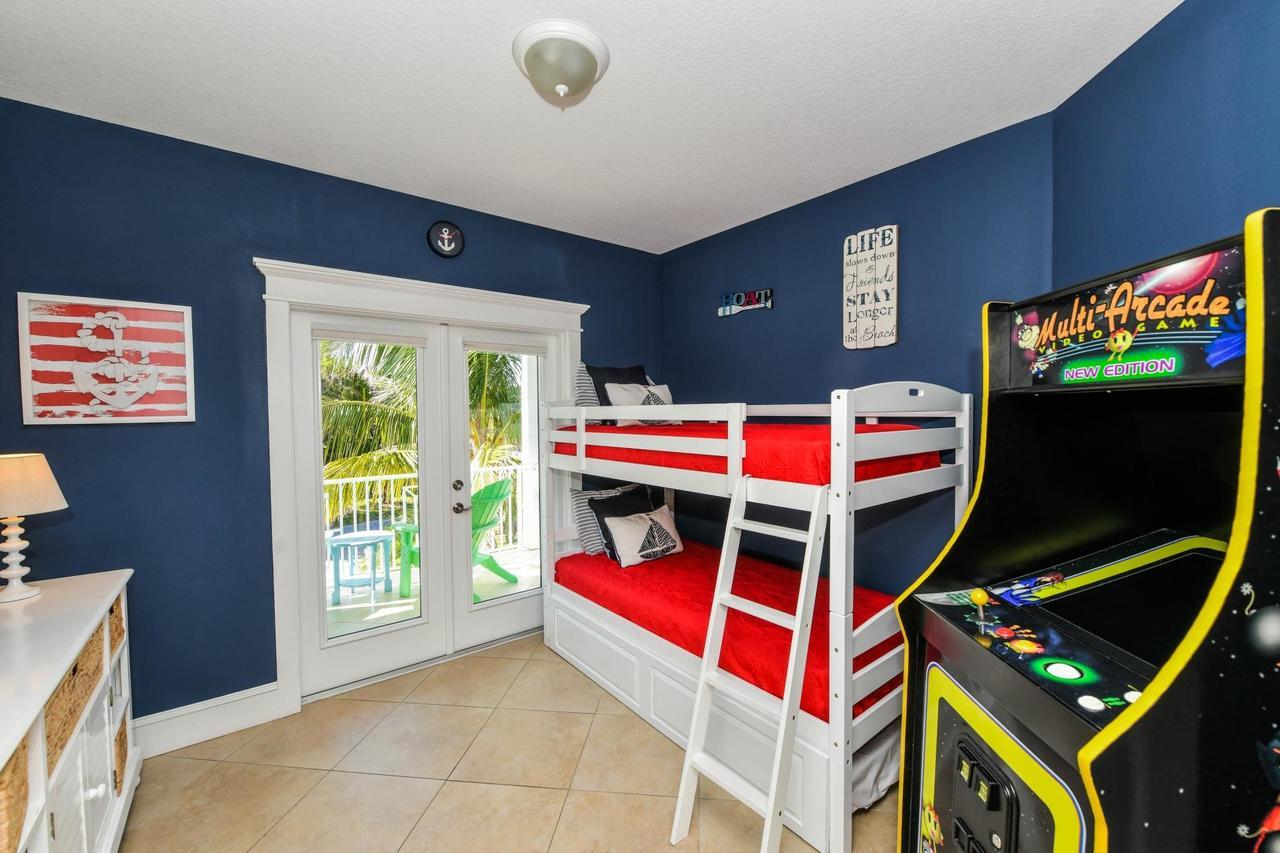 Villa Nautical Tides à Bradenton Beach Extérieur photo